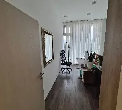 Rent, office space, 102m², City Kvart, Podgorica - image 3