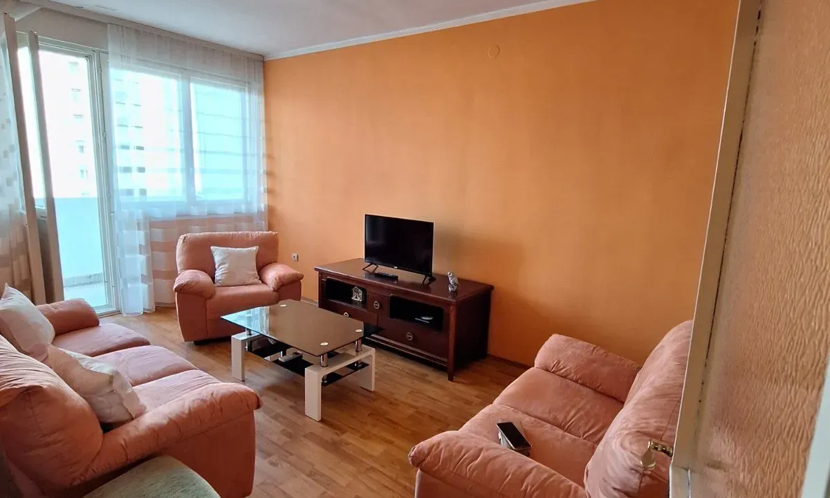 Prodaja, jednosoban stan, 44m², Pobrežje, Podgorica