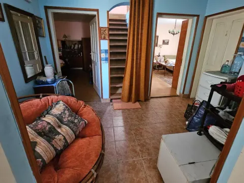 Prodaja, kuća, 181m², Irig, Srbija - image 4