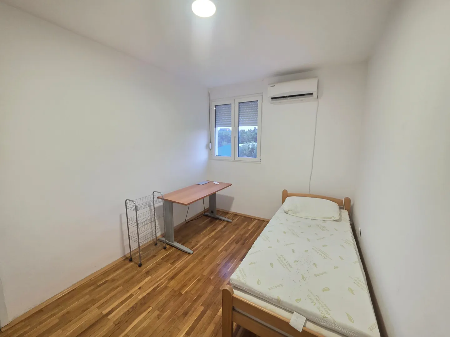 Rent, two bedroom apartment, 65m², Blok 5, Podgorica