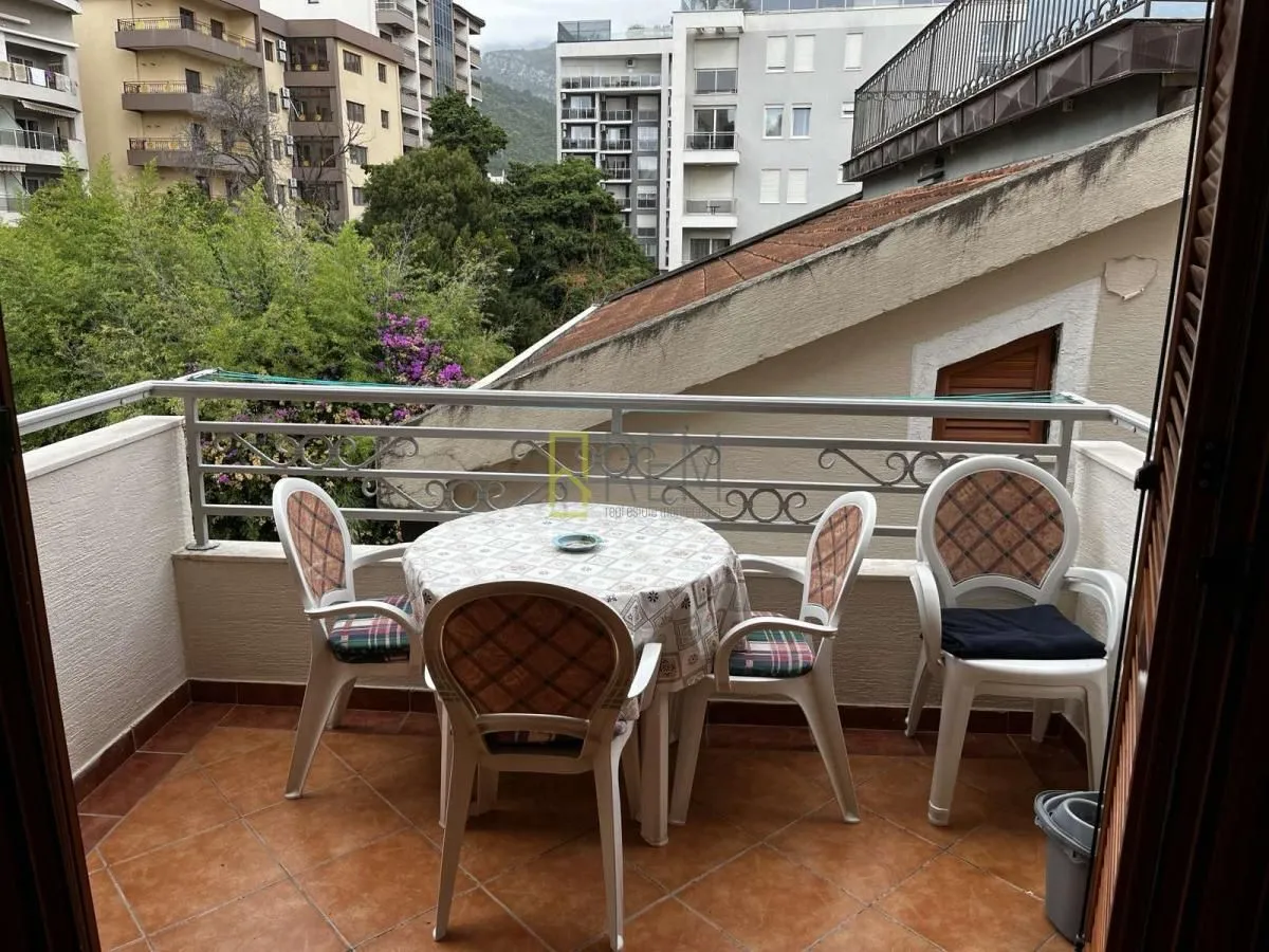 Sale, two bedroom apartment, 70m², Centar, Budva