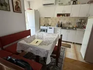 Prodaja, kuća, 181m², Čukarica, Beograd - image 1