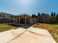 Prodaja, kuća, 130m², Tološi, Podgorica - image 5