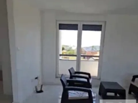 Prodaja, četvorosoban stan, 200m², Sremska Kamenica, Petrovaradin - image 8