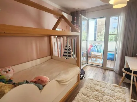 Prodaja, trosoban stan, 122m², Centar, Podgorica - image 5