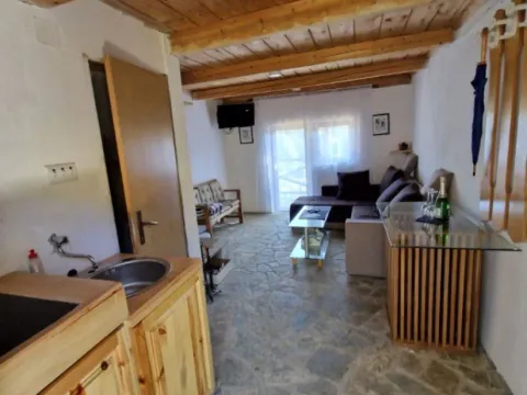 Daily-rent, house, 52m², Berane, Crna Gora - image 10