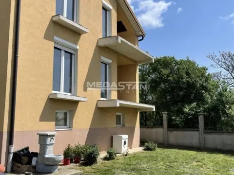 Prodaja, kuća, 415m², Voždovac Sve Podlokacije, Beograd - image 3