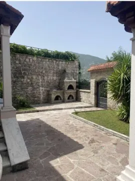 Sale, house, 192m², Kotor, Crna Gora - image 6