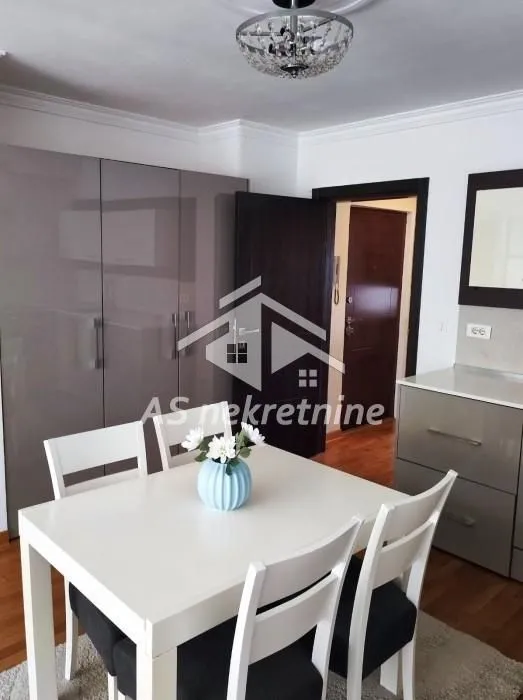 Rent, three bedroom apartment, 67m², Bulbulder, Zvezdara Sve Podlokacije