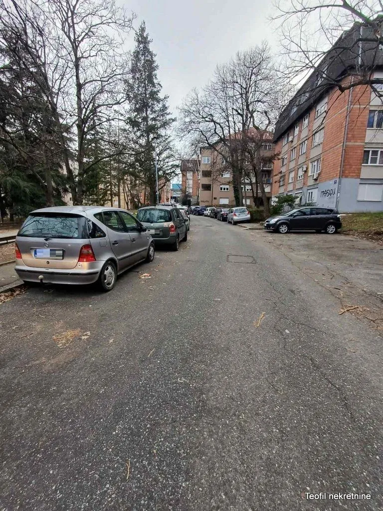 Prodaja, jednosoban stan, 35m², Karaburma, Palilula Sve Podlokacije