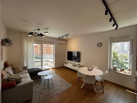 Rent, one bedroom apartment, 45m², Centar, Budva - image 3