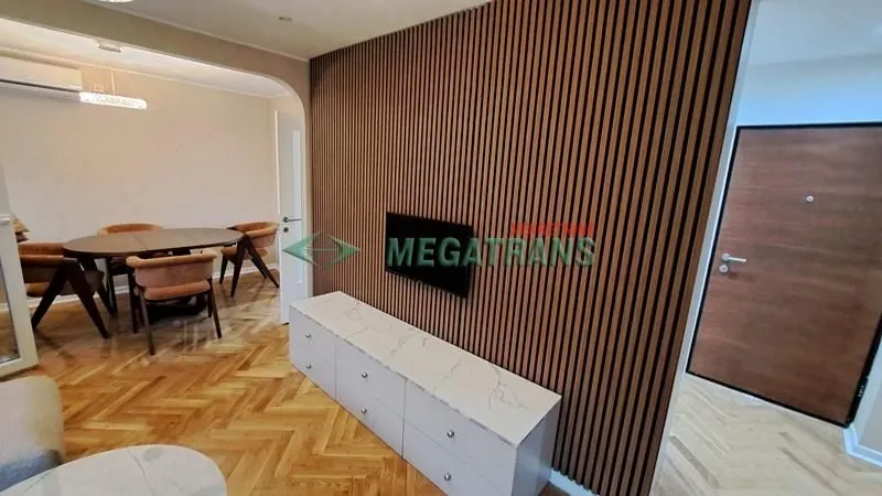Izdavanje, dvosoban stan, 66m², Liman 1, Novi Sad Sve Podlokacije