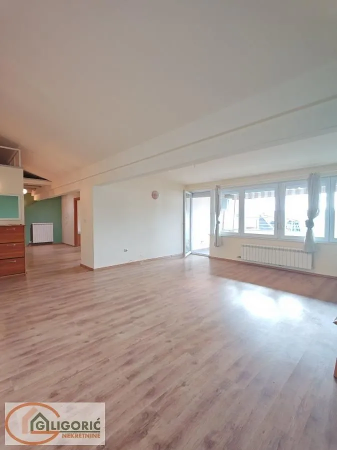 Sale, four bedroom apartment, 112m², Lekino Brdo, Voždovac Sve Podlokacije