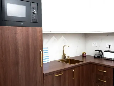 Izdavanje, dvosoban stan, 46m², Centar, Novi Sad - image 5