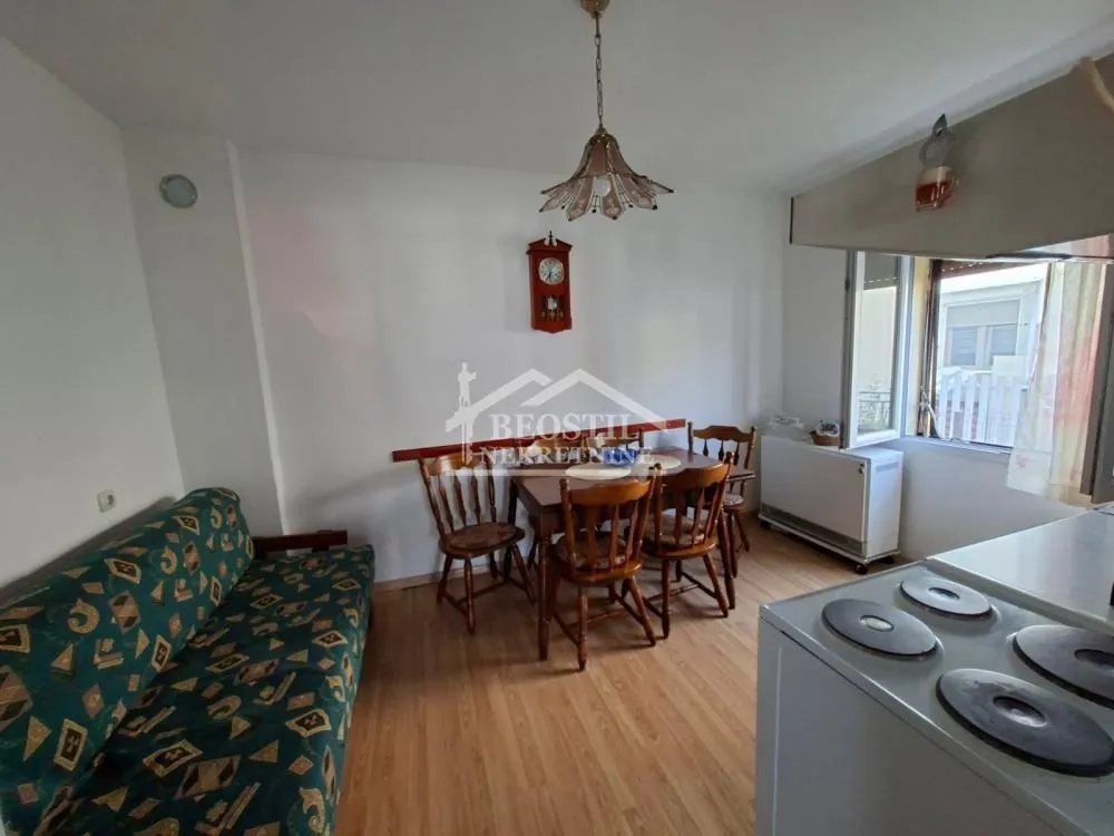 Prodaja, jednosoban stan, 34m², Zemun Sve Podlokacije, Beograd