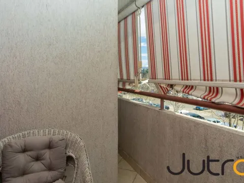 Prodaja, trosoban stan, 110m², Preko Morače, Podgorica - image 13