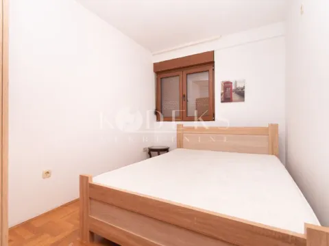 Izdavanje, trosoban stan, 71m², Stari Aerodrom, Podgorica - image 6