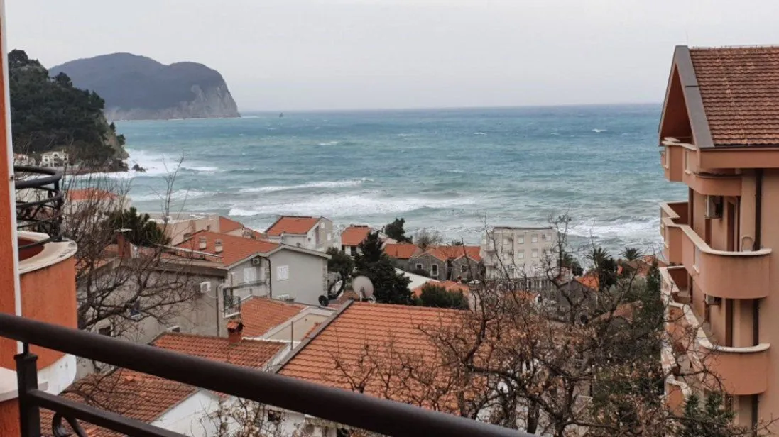 Sale, one bedroom apartment, 51m², Petrovac, Budva