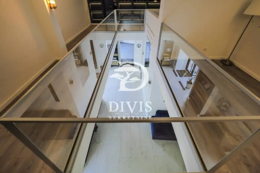 Rent, office space, 230m², Centar Sve Podlokacije, Beograd