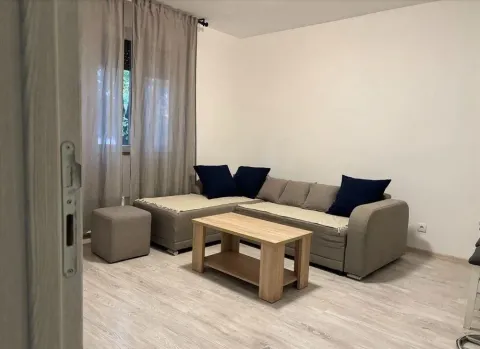 Rent, house, 65m², Banovo Brdo, Beograd - image 10