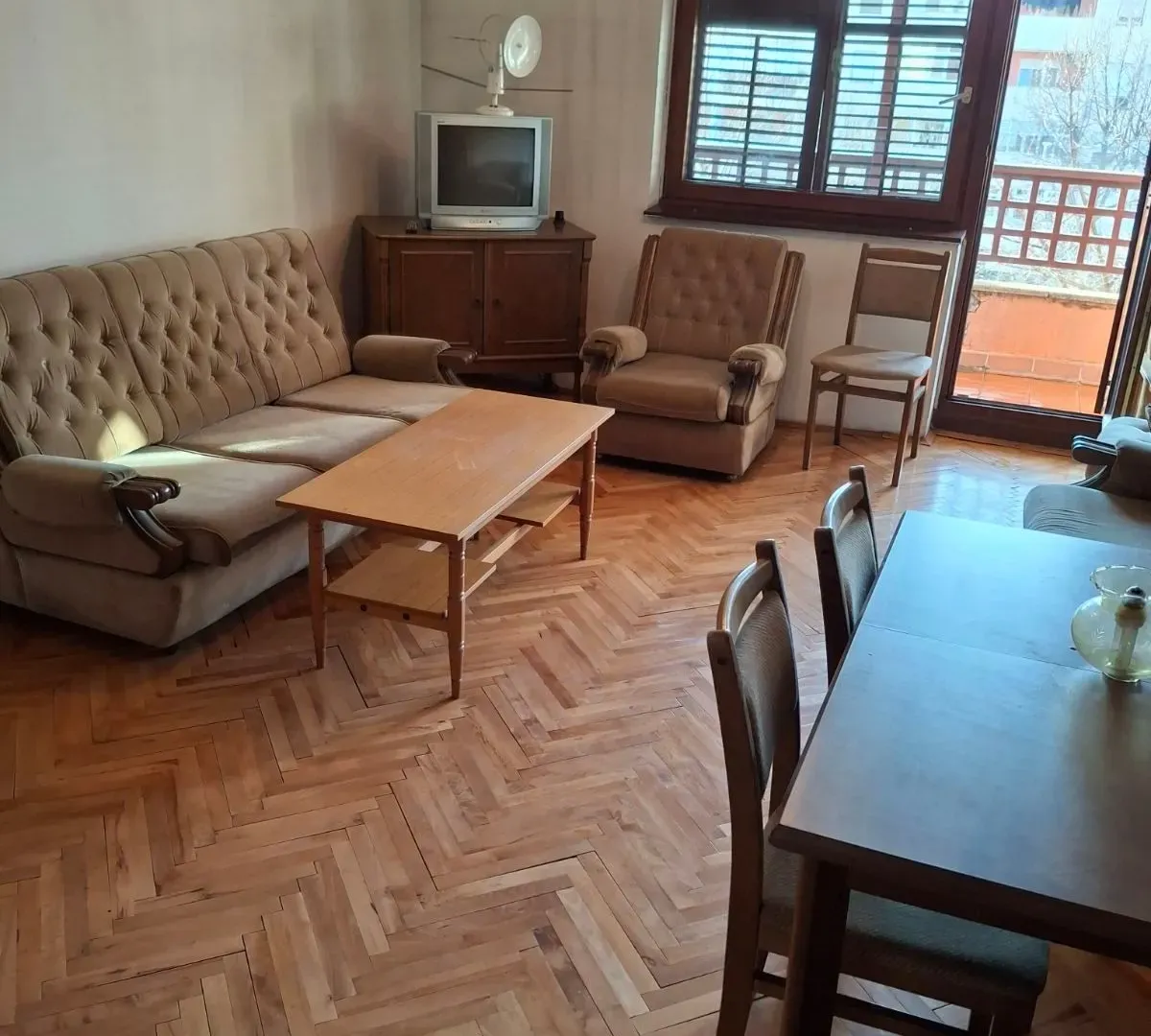 Prodaja, jednosoban stan, 56m², Lepa Kata, Podgorica