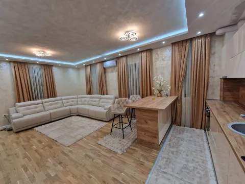 Izdavanje, dvosoban stan, 86m², Stara Varoš, Podgorica - image 2
