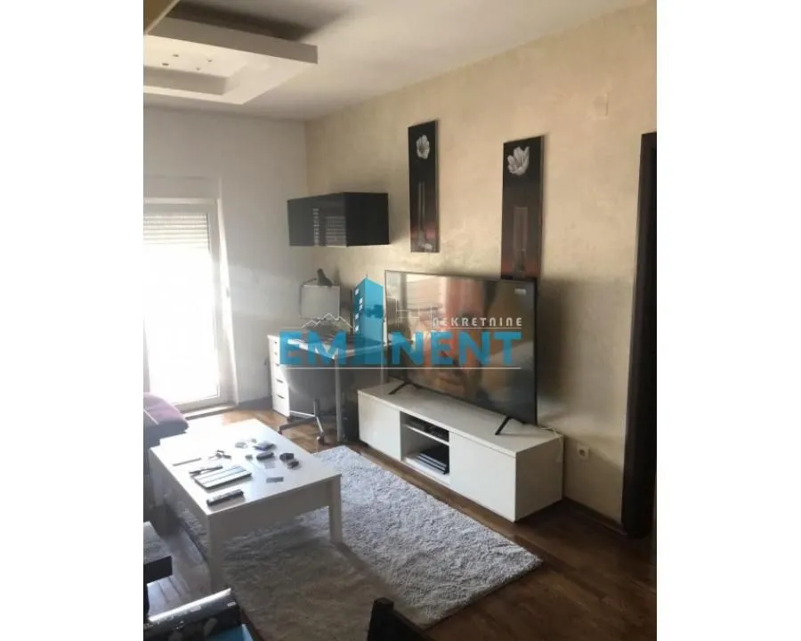 Izdavanje, dvosoban stan, 57m², Novi Beograd Sve Podlokacije, Beograd