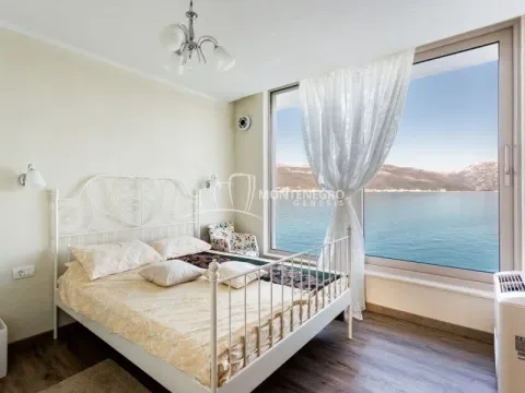Prodaja, kuća, 240m², Krašići, Tivat - image 12