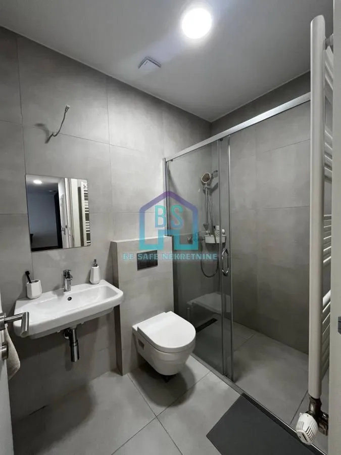 Prodaja, trosoban stan, 67m², Sajmište, Novi Sad