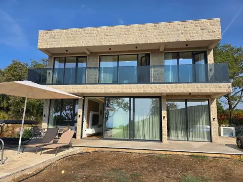 Rent, house, 250m², Višnjevo, Kotor - image 21