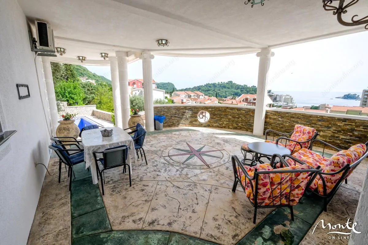 Sale, house, 560m², Petrovac, Budva