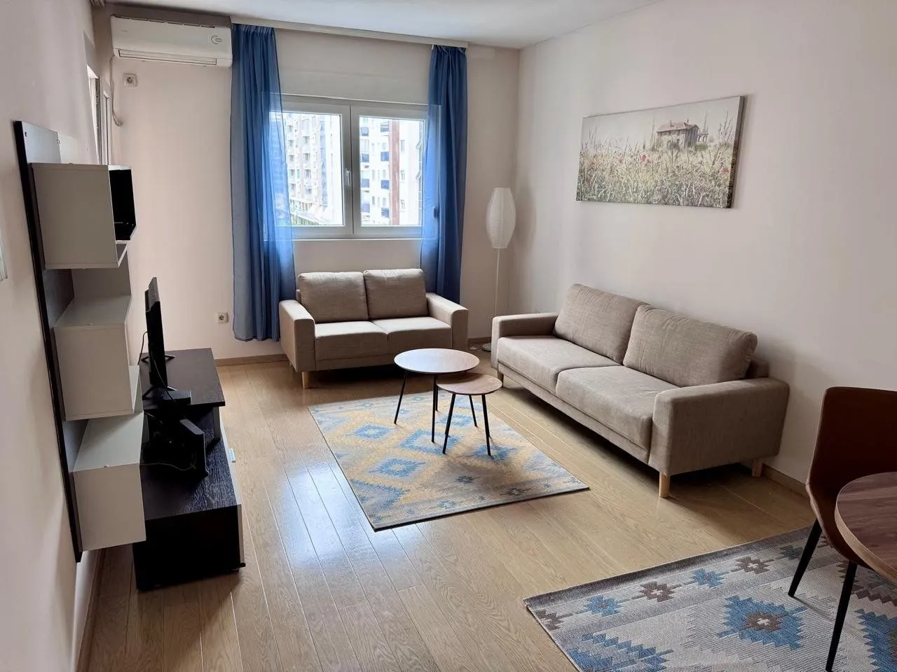 Izdavanje, jednosoban stan, 46m², City Kvart, Podgorica