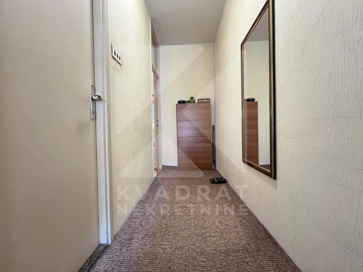 Sale, three bedroom apartment, 81m², Autobuska stanica, Podgorica