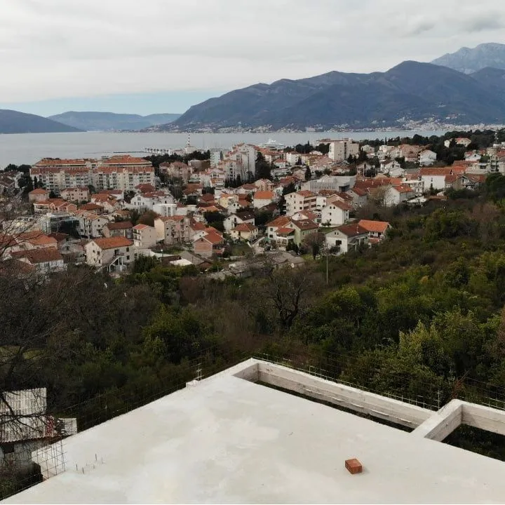 Prodaja, kuća, 230m², Tivat, Crna Gora