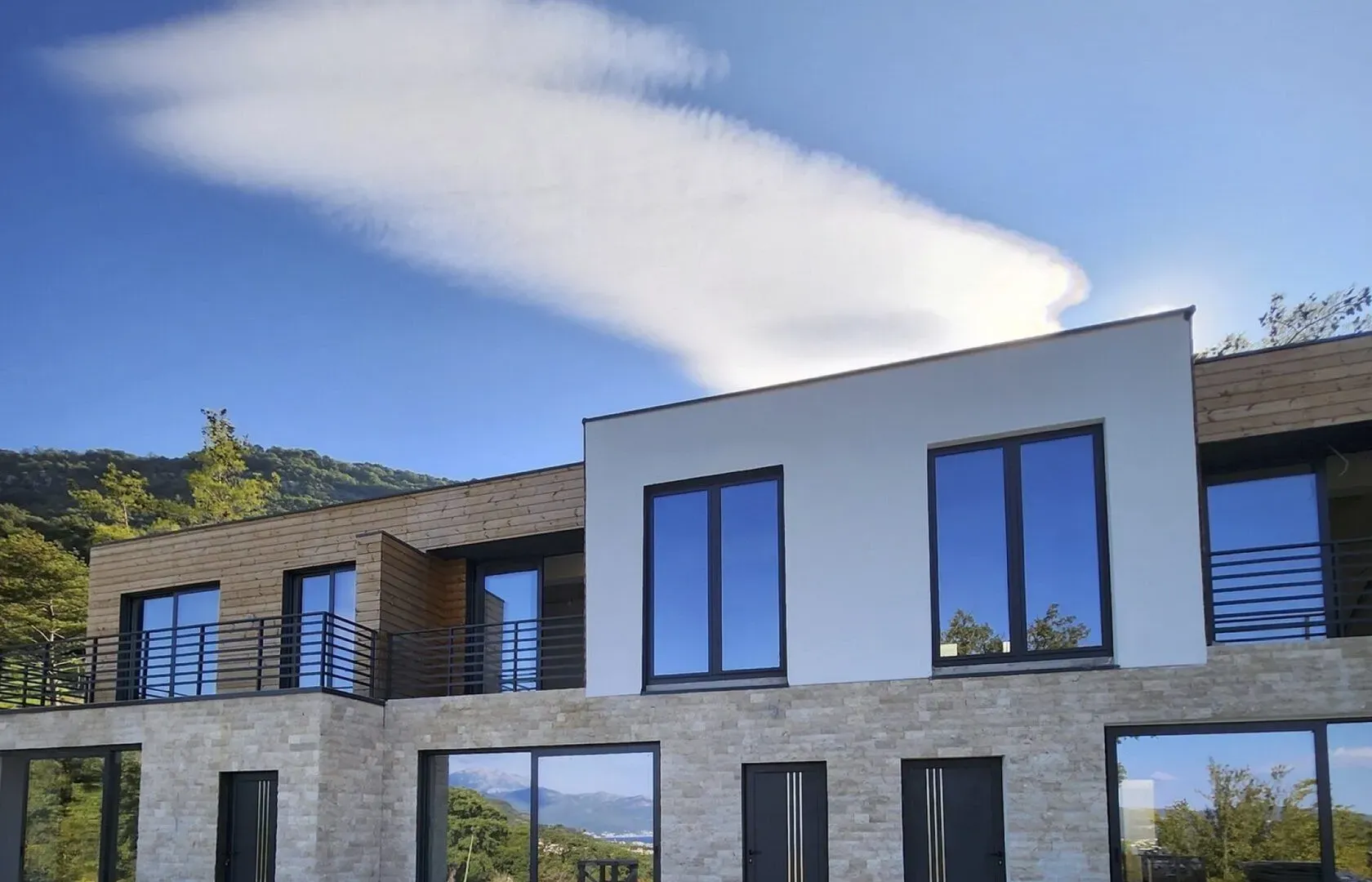 Prodaja, kuća, 130m², Tivat, Crna Gora