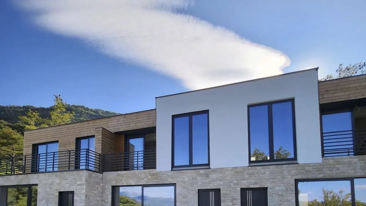 Prodaja, kuća, 130m², Tivat, Crna Gora
