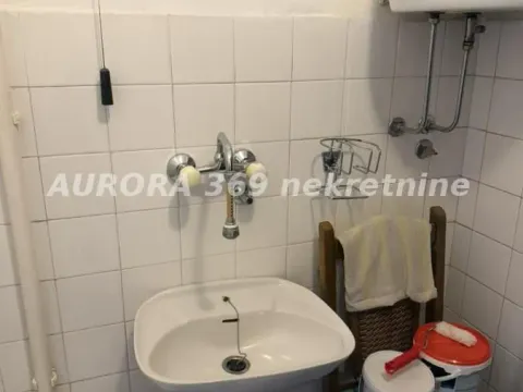 Sale, studio apartment, 27m², Ruma, Srbija - image 6
