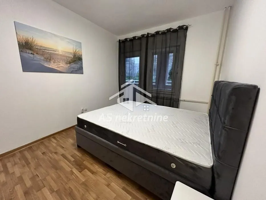 Izdavanje, dvosoban stan, 48m², Cvetkova Pijaca, Zvezdara Sve Podlokacije