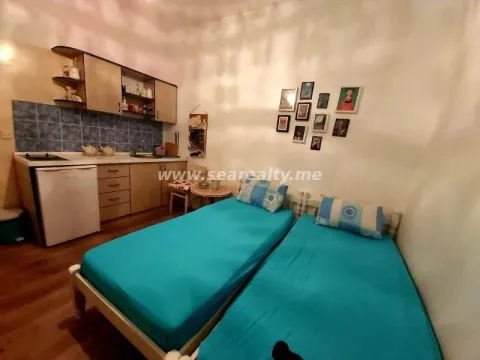 Prodaja, dvosoban stan, 71m², Kotor, Crna Gora - image 4