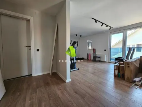 Sale, house, 232m², Crveni Krst, Niš - image 10