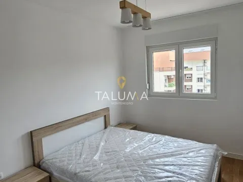 Rent, one bedroom apartment, 42m², Stari Aerodrom, Podgorica - image 5