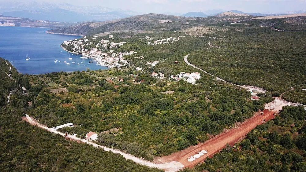 Prodaja, plac, 917m², Radanovići, Kotor