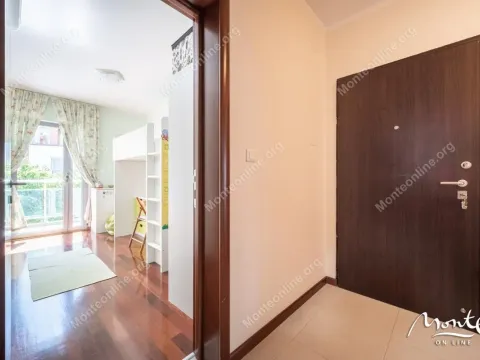 Prodaja, dvosoban stan, 81m², Dobrota, Kotor - image 27