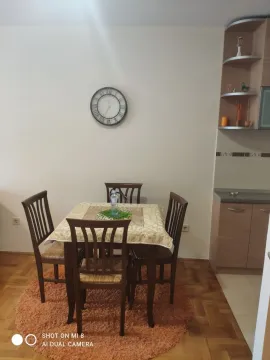 Izdavanje, dvosoban stan, 43m², Stari Aerodrom, Podgorica - image 2
