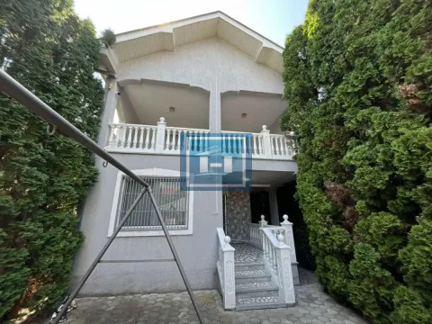 Sale, house, 222m², Paraćin, Srbija - image 15