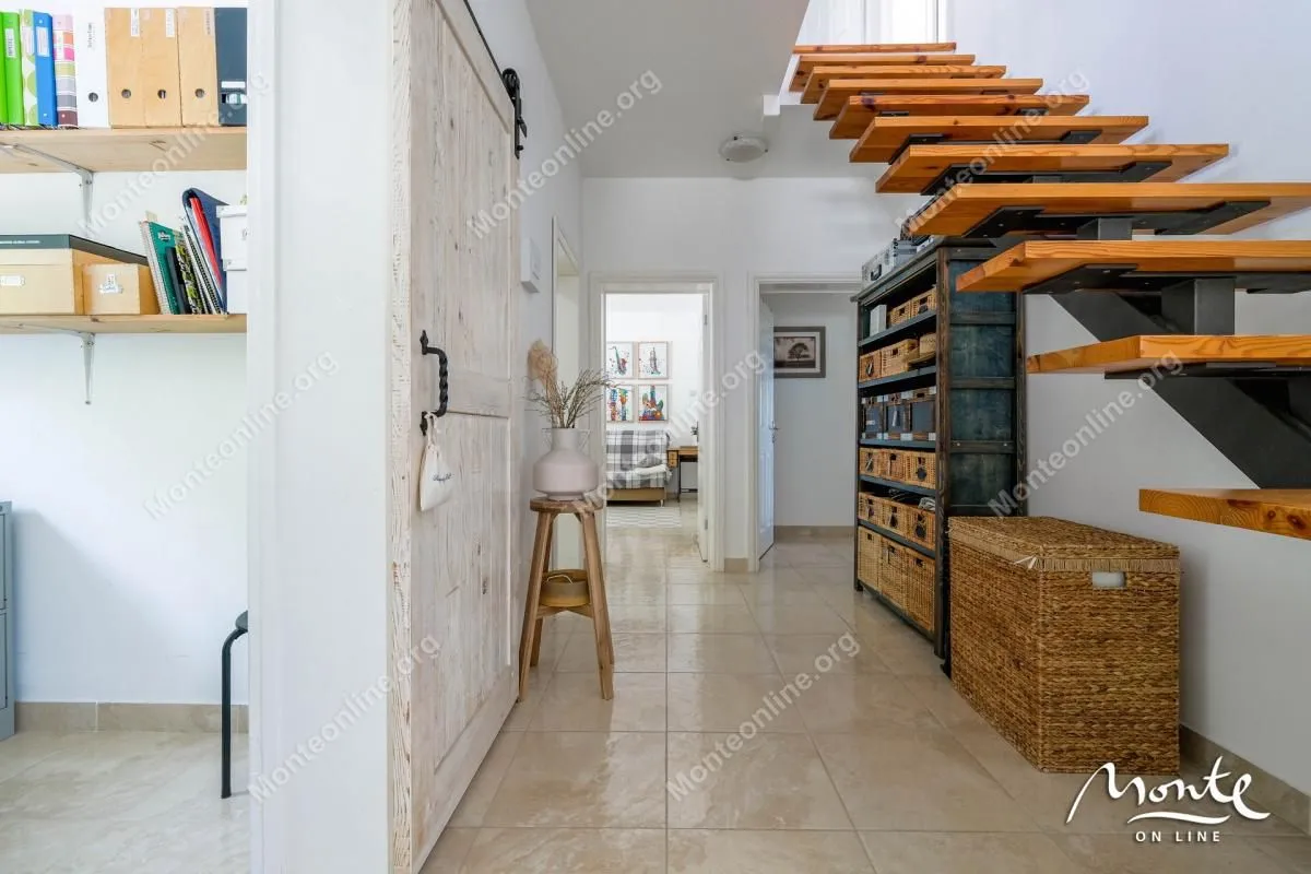Sale, house, 177m², Krimovica, Kotor