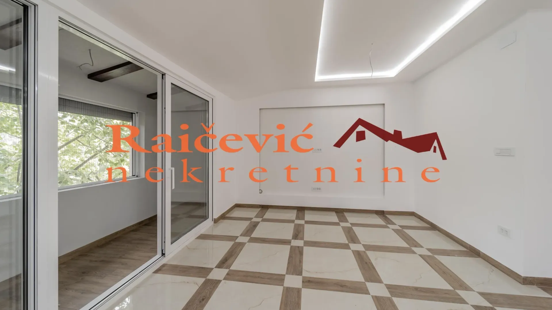 Prodaja, trosoban stan, 83m², Profesorska Kolonija, Palilula Sve Podlokacije