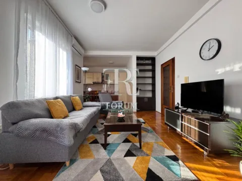 Izdavanje, jednosoban stan, 55m², Momišići, Podgorica - image 2