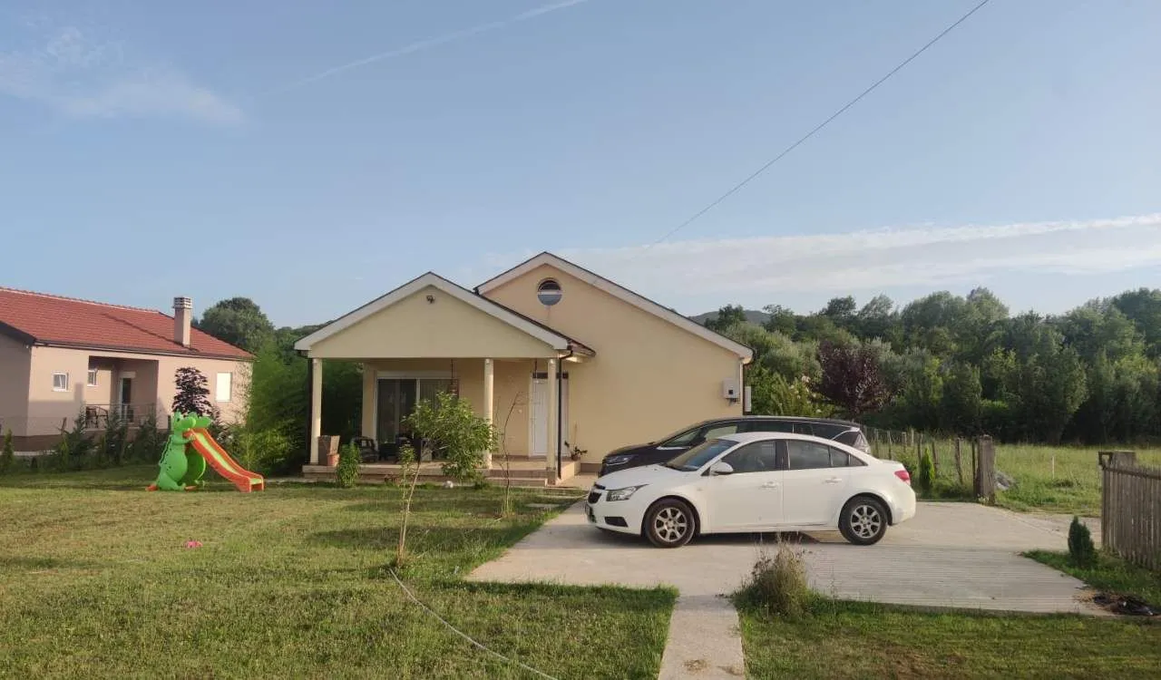 Rent, house, 120m², Novo Selo, Danilovgrad