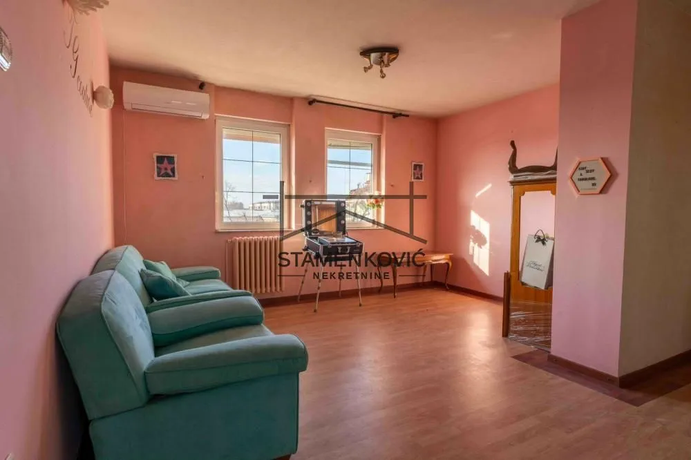 Prodaja, četvorosoban stan, 179m², Kej, Novi Sad Sve Podlokacije